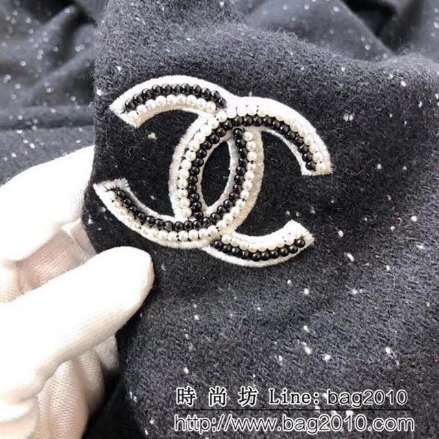 CHANEL香奈兒純正出口尾單 手工燙鑽名媛風長款圍巾 LLWJ6150